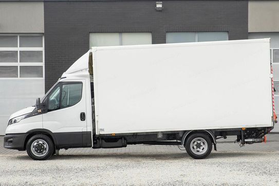 Iveco Daily 35C16 + Winda