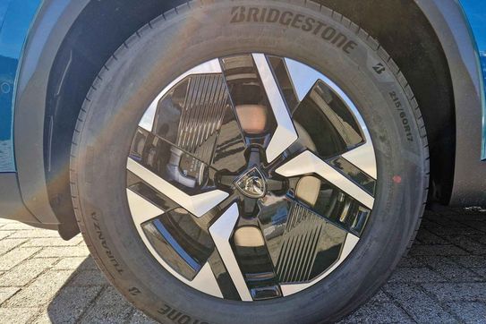 Peugeot 2008 GT e-DCS 1.2 mHEV