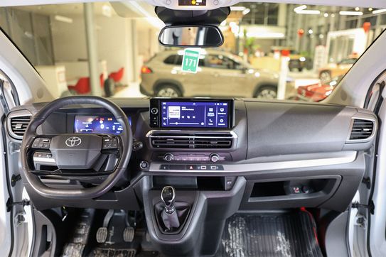 Toyota Proace Verso Long L2H1 Business