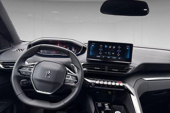 Peugeot 3008 Allure Pack 1.5 BlueHDI EAT8