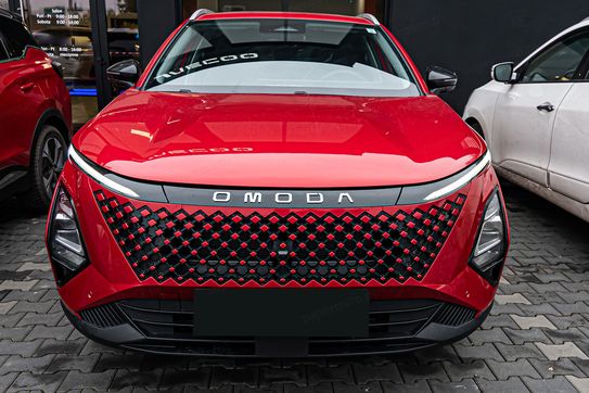 Omoda 5 1.5 T-GDI Hybrid Premium DHT