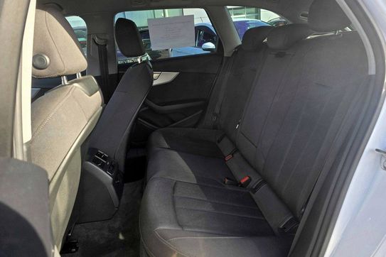 Audi A4 Avant 35 TFSI