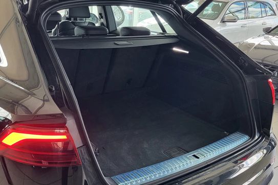 Audi Q8 45 TDI mHEV quattro Tiptronic