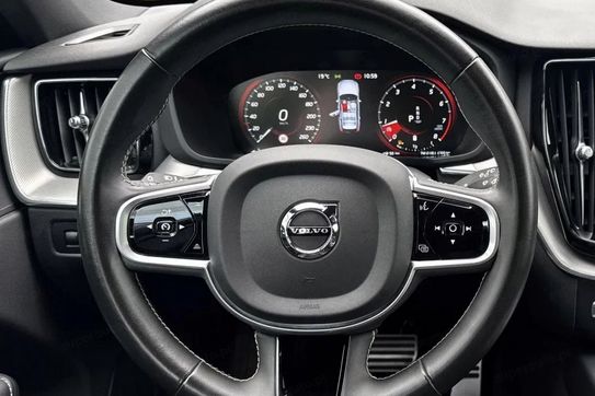Volvo XC60 B5 B AWD R-Design aut