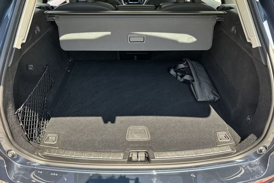 Volvo XC60 B4 B Plus Dark