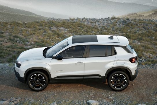 Jeep Avenger Summit 1.2 mHEV e-DCT6