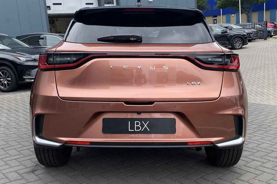 Lexus LBX Emotion 1.5 Hybrid