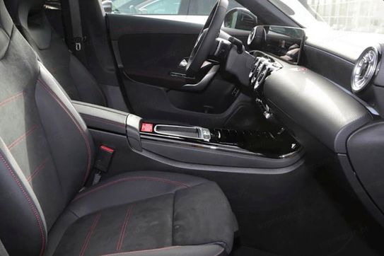 Mercedes CLA 200 AMG Line