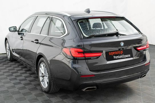BMW Seria 5 Touring 520i