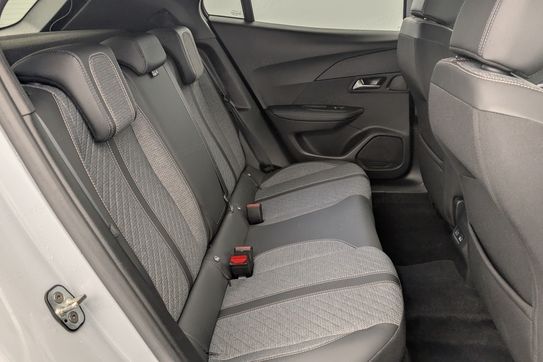 Peugeot 2008 ALLURE 1.2 PureTech