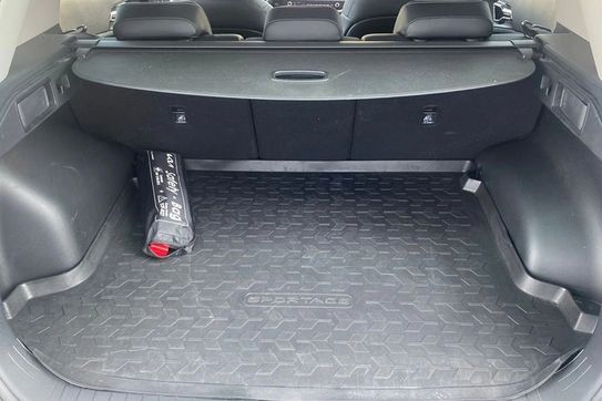 Kia Sportage 1.6 T-GDI HEV Business Line 4WD aut