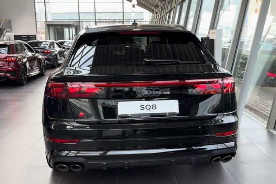 Audi Q8 SQ8 TFSI quattro