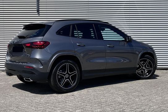 Mercedes GLA 200 AMG Line