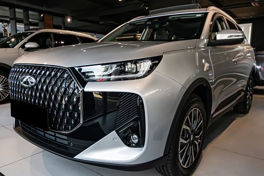 Chery Tiggo 7 Premium 1.5 T-GDI HEV DCT