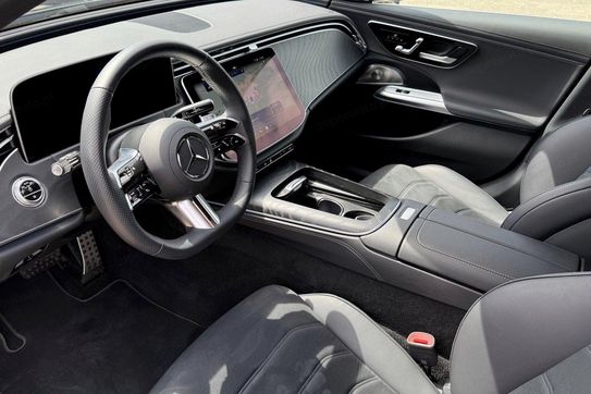 Mercedes Klasa E 200 4-Matic AMG