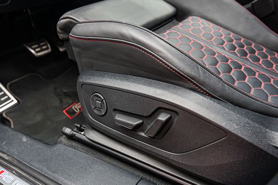 Audi Q3 RS  Sportback S tronic
