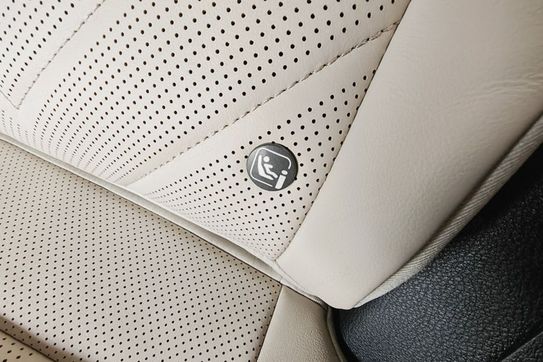 Lexus NX 350h Omotenashi 2.5 Hybrid AWD