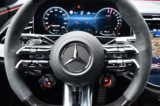 Mercedes Klasa E AMG 53  4Matic+