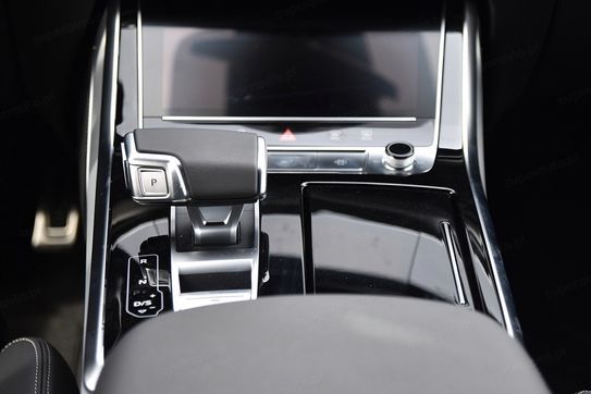 Audi Q8 50 TDI quattro