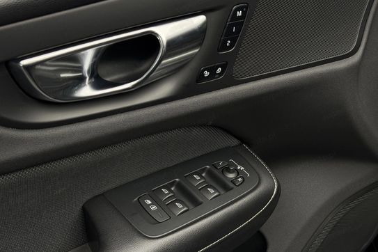 Volvo S60 T5 R-Design