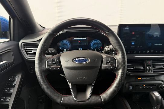 Ford Focus mHEV ST-Line X aut