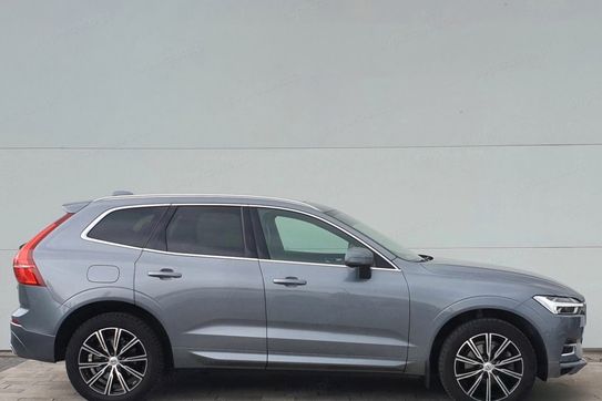 Volvo XC60 T8 AWD Plug-In Hybrid Momentum Pro aut