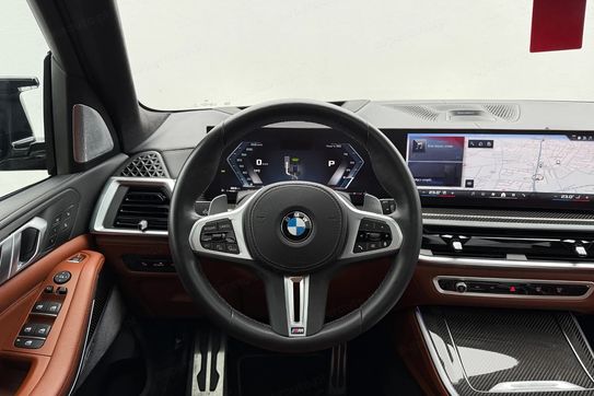 BMW X5 M60i xDrive