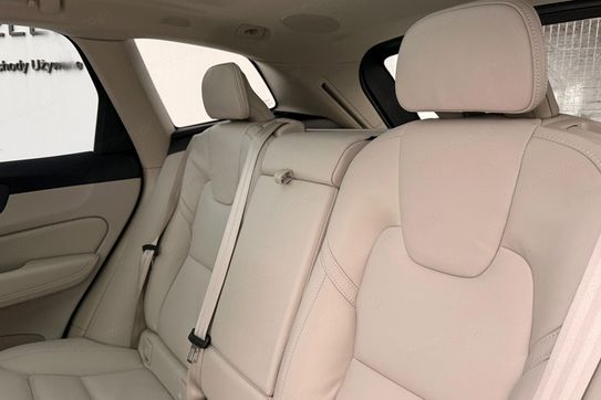 Volvo XC60 T6 Plug-In Hybrid AWD Ultra Dark aut