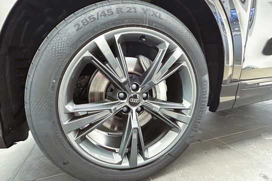 Audi Q8 50 TDI quattro