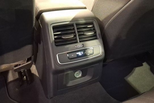 Audi A4 35 TFSI Advanced