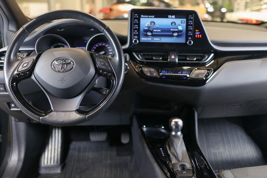 Toyota C-HR 1.8 Hybrid Style
