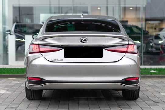 Lexus ES 300h F Sport Design 2.5 Hybrid