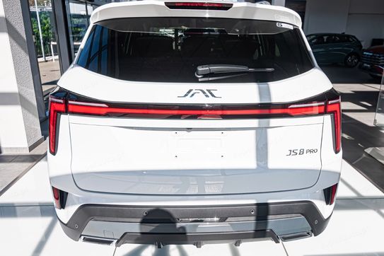 Jac JS8 1.5 T-GDI 7 DCT 6os.