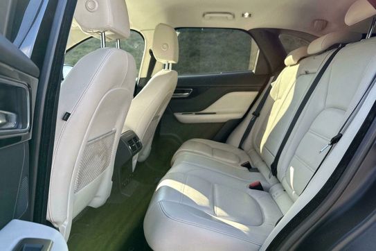 Jaguar F-Pace 2.0 i4D AWD Prestige aut