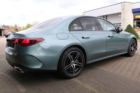 Mercedes Klasa E 200 4-Matic AMG