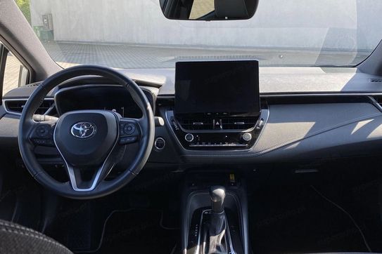 Toyota Corolla 1.8 Hybrid Style