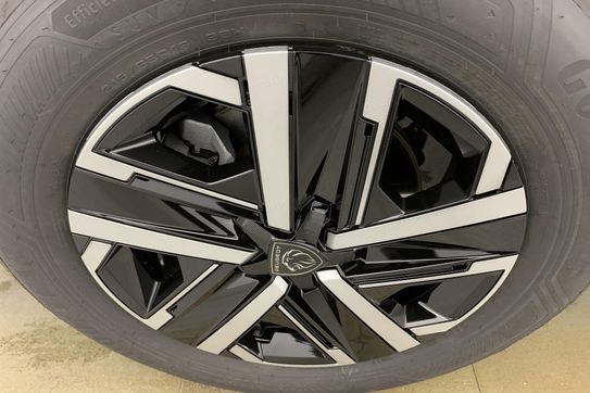 Peugeot 2008 STYLE 1.2 PureTech