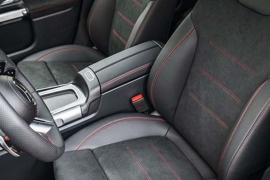 Mercedes GLB 220 4-Matic AMG Line