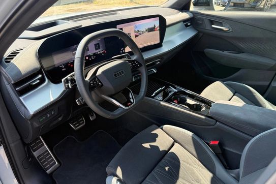Audi Q3 TFSI 195 kW Quattro S tronic