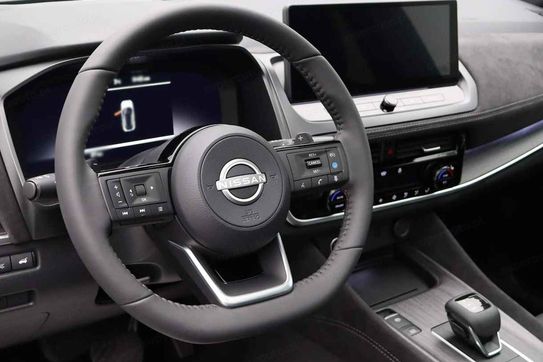 Nissan Qashqai Tekna+ Xtronic 1.3 DIG-T mHEV