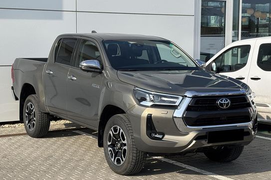Toyota HiLux Executive D-4D mHEV Double Cab 4x4 aut