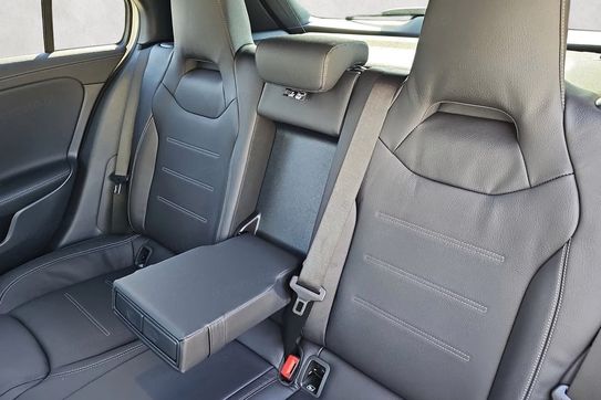 Mercedes Klasa A 220 4MATIC AMG Line