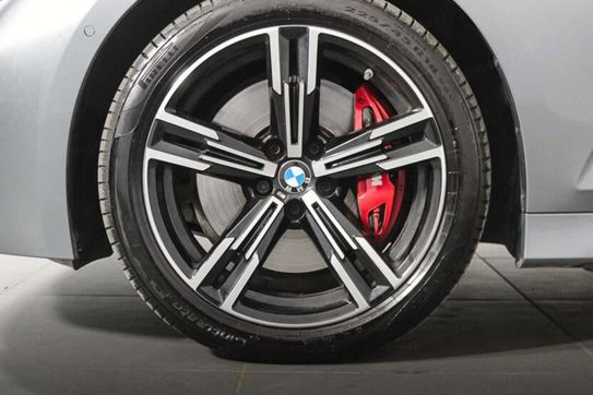 BMW Seria 3 320d xDrive M Sport