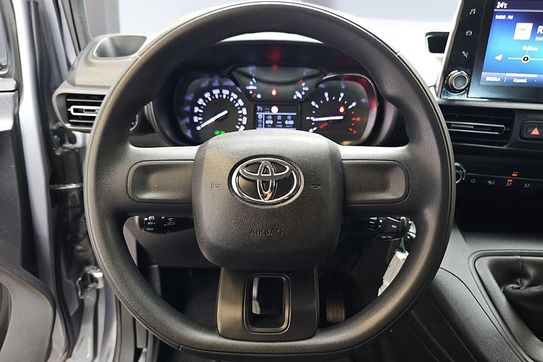 Toyota Proace City Verso Long 1.5 d-4D Business