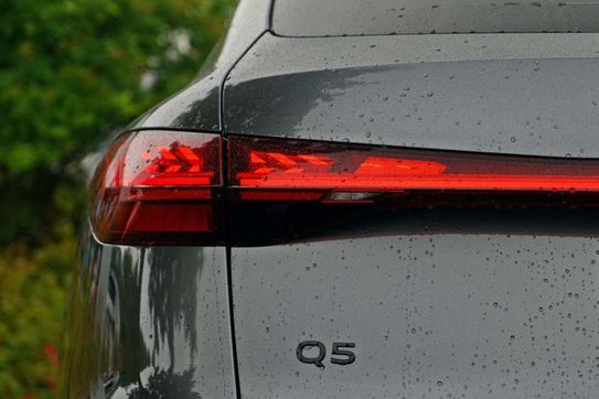 Audi Q5 TDI quattro S line Sportback