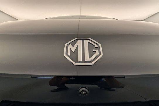 MG 3 Exclusive 1.5 Hybrid+ AT