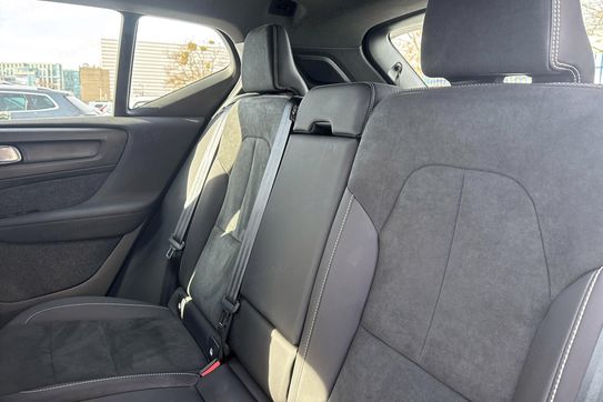 Volvo XC40 T5 Plug-In Hybrid Plus Bright