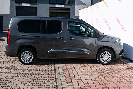 Toyota Proace City Verso Long L2H1 7os AT