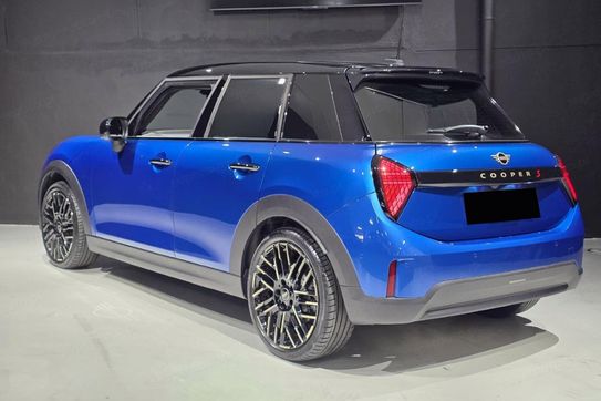 Mini Mini Cooper S Linia Favoured