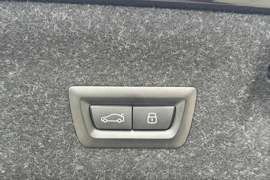 BMW Seria 4 420d xDrive mHEV M Sport aut